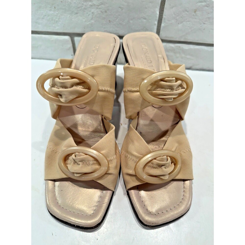 Donald J Pliner Beige Fabric Upper 2.5in Block Heels Womens Size 5.5M Made Spain - Picture 4 of 11